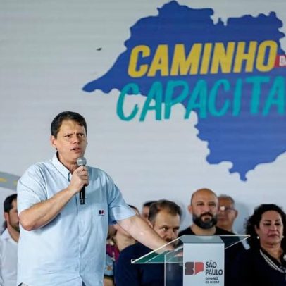 Tarcísio rebate Lula sobre não receber prefeitos