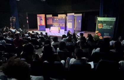 Apresentação para alunos da rede pública que marcou a estreia do projeto, no dia 20 de fevereiro, no CEU (Centro Educacional Unificado) Uirapuru, na zona oeste de São Paulo