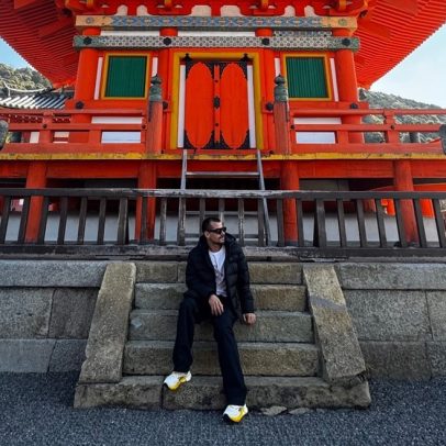Thiago Martins aproveita férias no Japão, sonho de infância