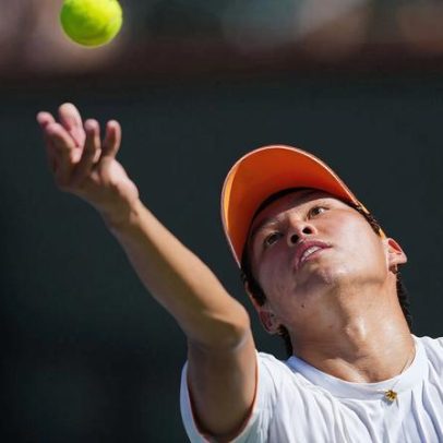 Tien confia plenamente em tudo que Chang diz