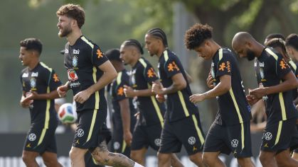 Com Léo Pereira à frente, Seleção Brasileira treina de olho no amistoso com a França