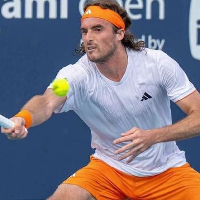 De Minaur vence Tsitsipas pela 12ª vez em 13 jogos