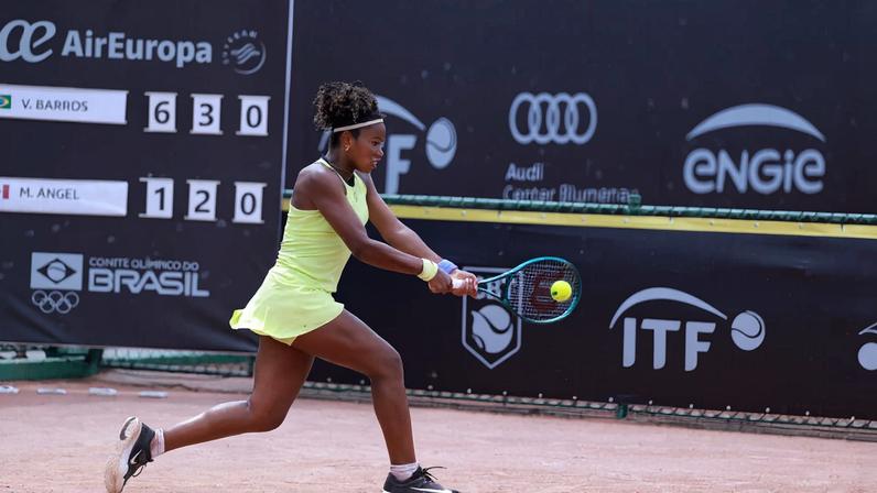 Victória e Naná avançam às quartas do Banana Bowl