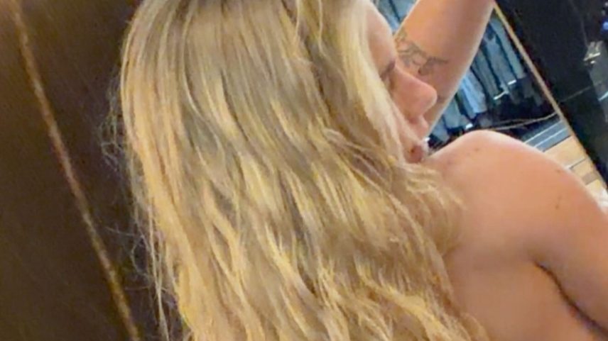 Virginia Fonseca mostra detalhe dos cabelos em publicação