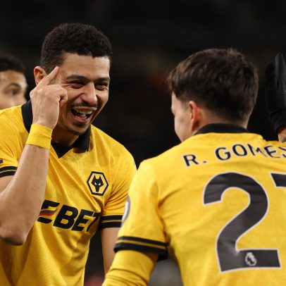Ex-Flu André vira herói improvável do Wolves na vitória sobre o Liverpool