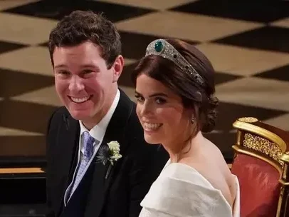 Ali Larter completa 50 anos nas Bahamas e atrai olhares pelo corpo