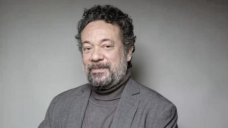 Márcio Vito, premiado no teatro, já cogita ser professor de matemática