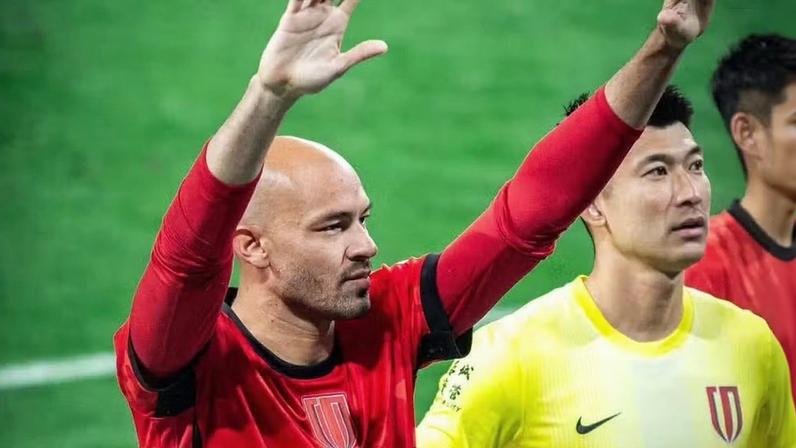 Felipe Silva faz gol e assistência na abertura do Campeonato Chinês de 2026