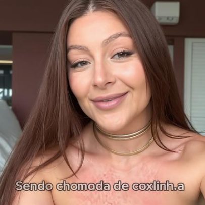 Letticia Munniz revela bullying na infância e compulsão alimentar