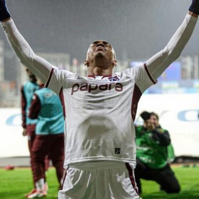 Felipe Augusto, ex-Corinthians, mantém Trabzonspor na briga pelo Campeonato Turco