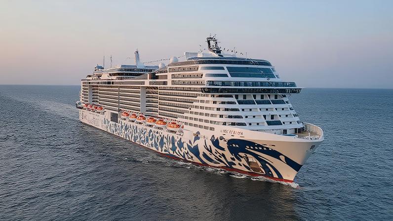 Passageiros de cruzeiro retido em Dubai começam a retornar para casa