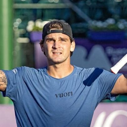 Wild completa 26 anos, segue em recuperação sem data de retorno