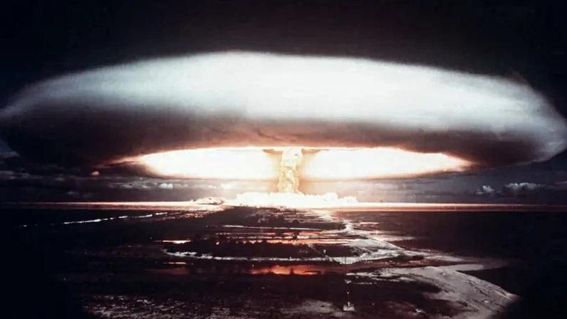 Tentação de invocar a Terceira Guerra Mundial é tema de análise