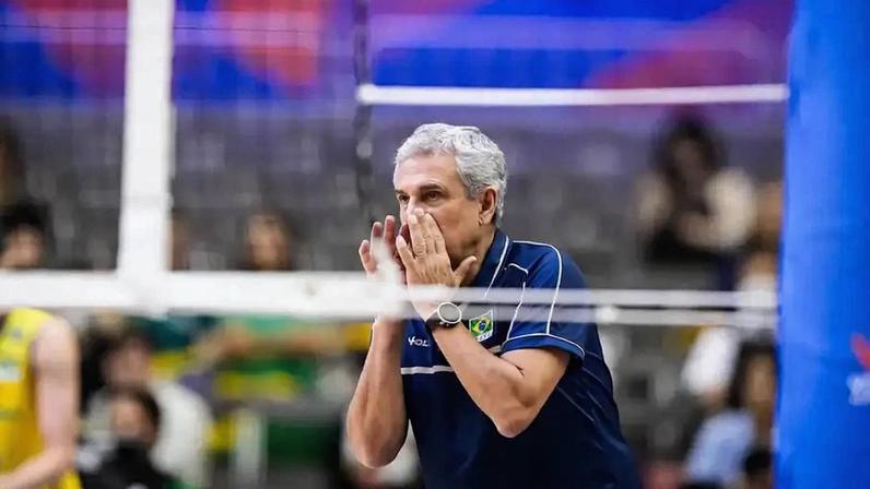 Zé Roberto quer ampliar oportunidades e fortalecer time principal com Seleção B