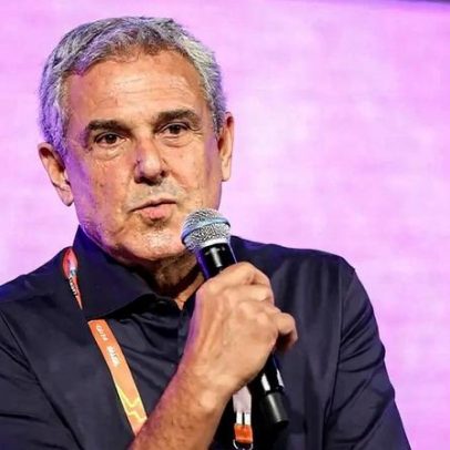 Calendário de vôlei atrapalha planejamento de maternidade, diz Zé Roberto