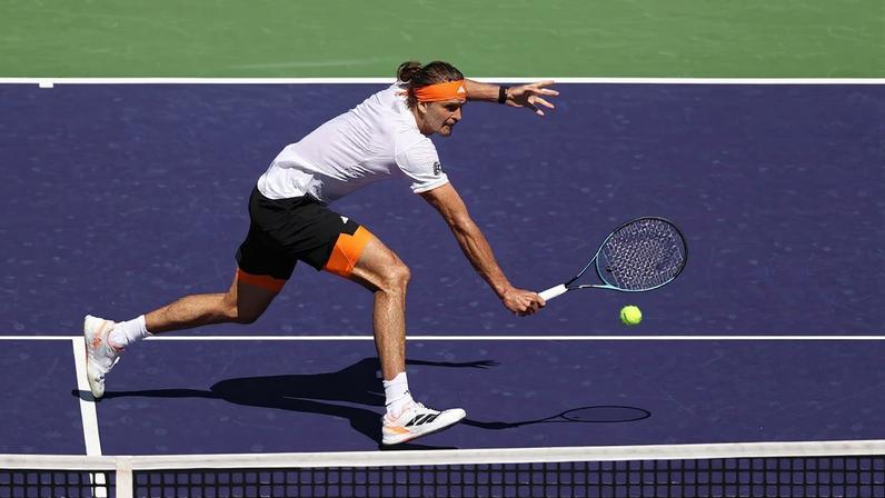 Zverev vence Fils e avança às semifinais de todos os Masters 1000