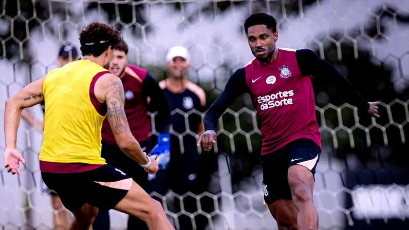 Corinthians treinou de olho na estreia da Libertadores (Foto: Rodrigo Coca/Agência Corinthians)