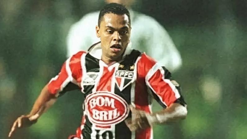 São Paulo vence Internacional por 3 a 0 em 1998 com Dodô e França