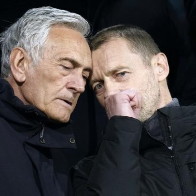 Presidente da federação italiana renuncia em meio à crise