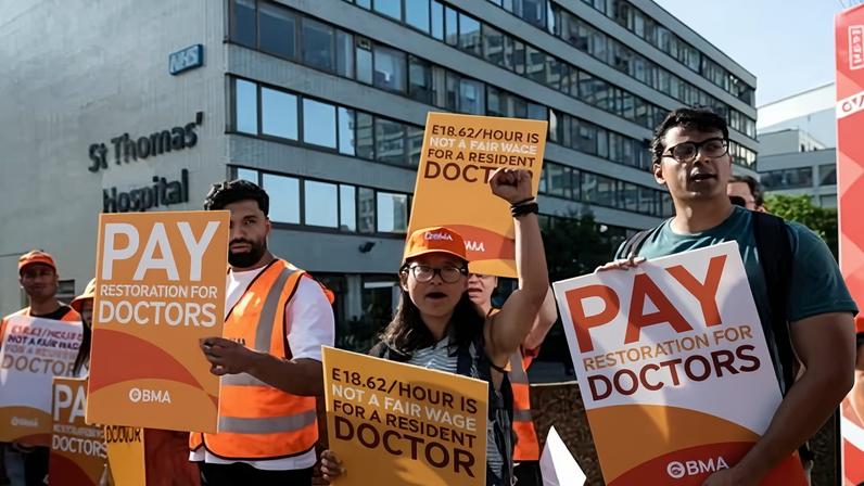 Resident doctors attend a picket line at Guy's & St Thomas' hospital in London in July 2025.