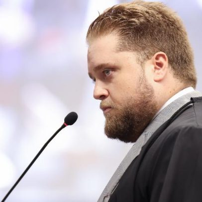 Advogado de Heleno que pediu jantar julgamento anuncia pré-candidatura à Câmara