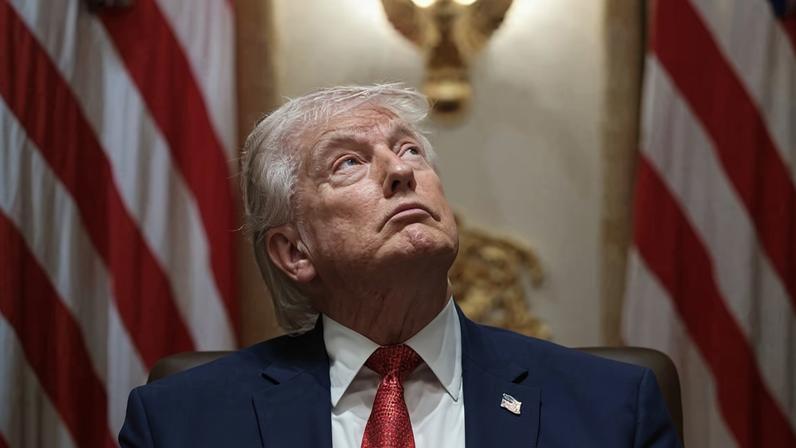 Trump envia sinais desconexos; professor diz que não há saída honrosa