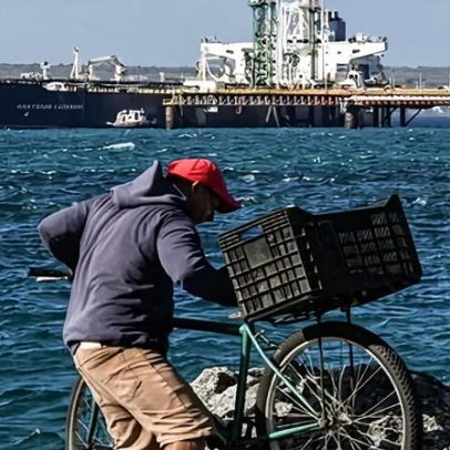 Cubanos avaliam diplomacia com petroleiros em busca de progresso com EUA