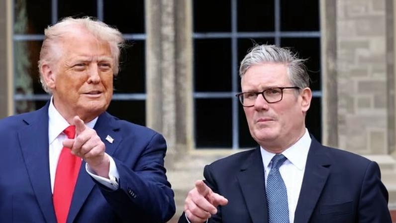 Relação com Trump pode estar irrecuperável, diz Starmer