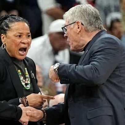 Troca tensa entre Auriemma e Staley após vitória de South Carolina sobre UConn
