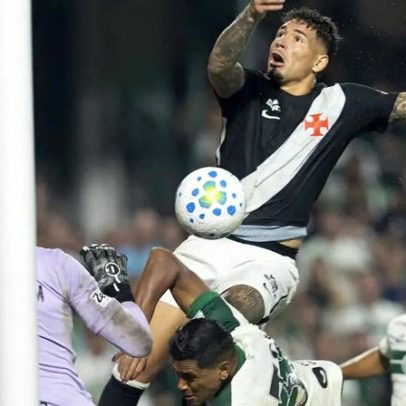 Vasco segue invicto com Renato Gaúcho, defesa preocupa