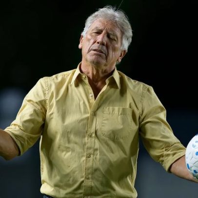 Reservas e jovens do sub-20 treinam Vasco para enfrentar Barracas Central