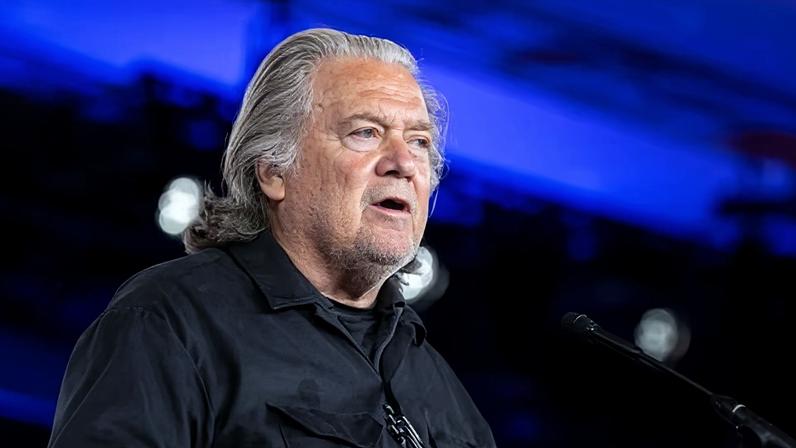 Steve Bannon pode ter condenação criminal anulada