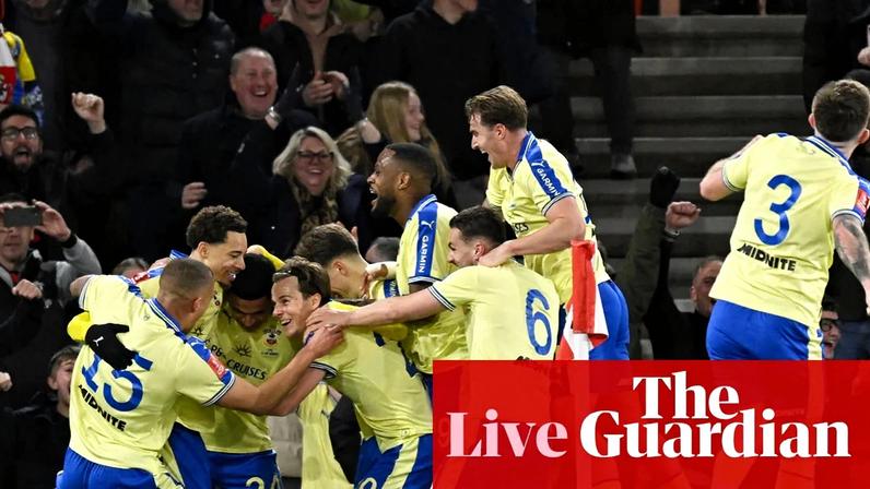 Southampton players celebrate