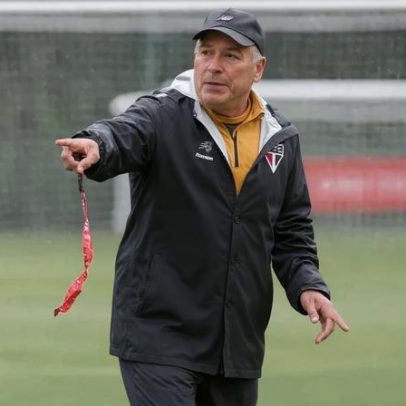 São Paulo escala estreante e surpreende com decisão inusitada