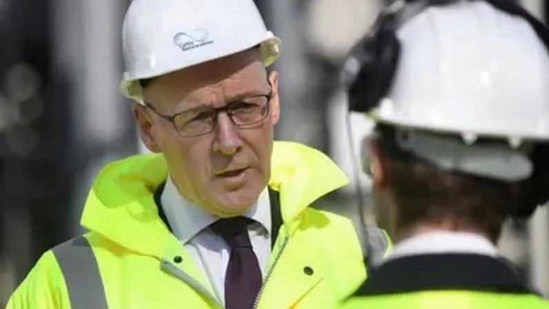 Swinney suaviza posição sobre exploração no Mar do Norte com alta do petróleo