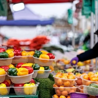 Fechamento do Estreito de Hormuz pode afetar alimentos e remédios do Reino Unido