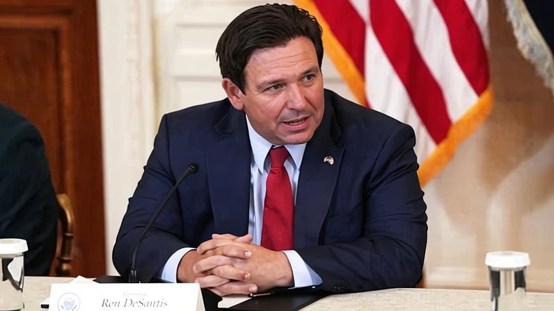 Flórida aprova lei de identificação de eleitores; Save Act emperra no Senado