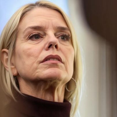 Democratas aplaudem demissão de Bondi por Trump e citam ocultação de Epstein