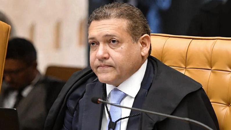 Nunes Marques confirma viagem em avião de empresa ligada a Vorcaro