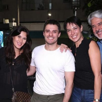 William Bonner leva esposa, filha e genro a peça do primo ator famoso