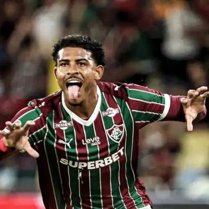 John Kennedy abre o placar em Fluminense x Corinthians