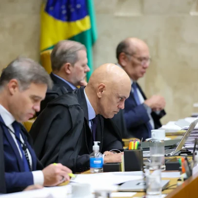 PF cumpre novas ordens de Moraes em inquérito sobre vazamentos na Receita