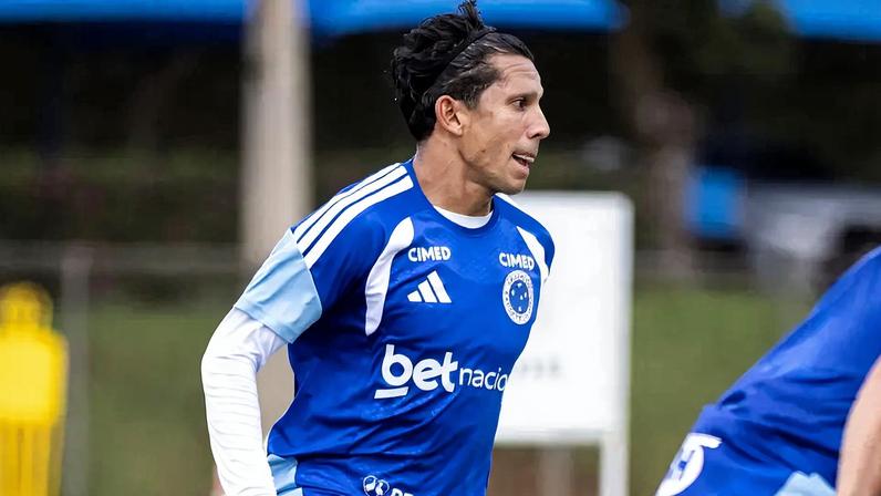 Lucas Romero (Foto: Gustavo Aleixo/Cruzeiro)