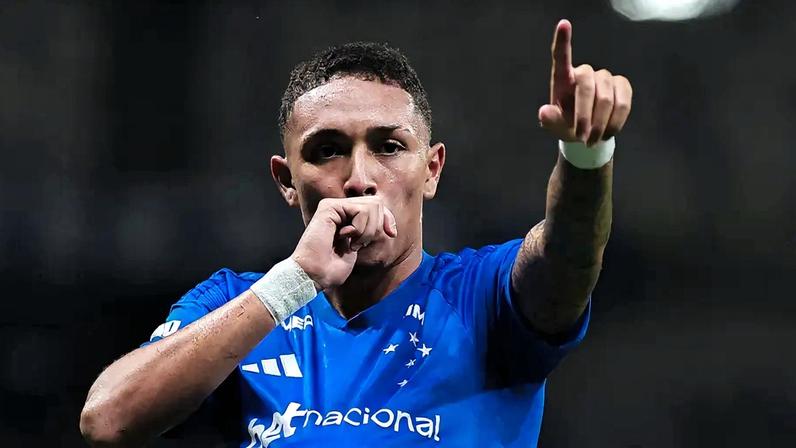 Kauã Moraes afirma que estudo de ex-Flamengo o ajudou no Cruzeiro