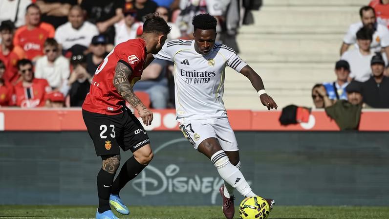 Vini Jr. está tranquilo sobre renovação e elogia Bayern