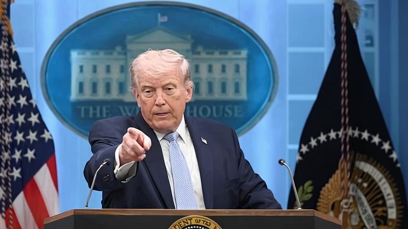 Preços do petróleo sobem acima de US$110 após comentário de Trump sobre Irã