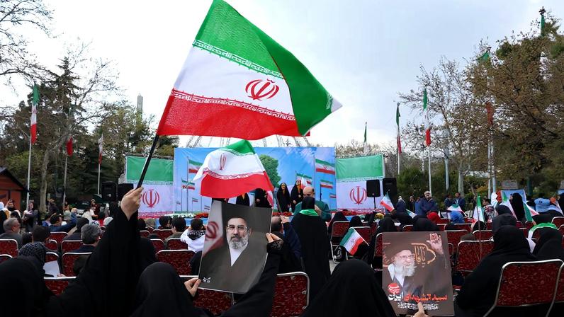 Trump ameaça Irã e exige acordo antes de ser tarde demais