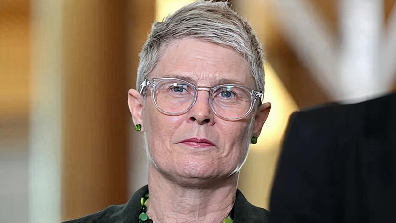 Não há base legal para ausência de intervenção humana em ferramenta de financiamento de cuidados