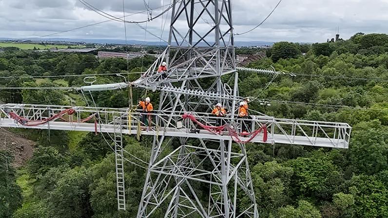 O enorme desafio de reformar toda a rede elétrica britânica