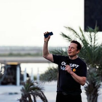 IPO da SpaceX pode abrir nova fase de megaofertas, diz análise histórica